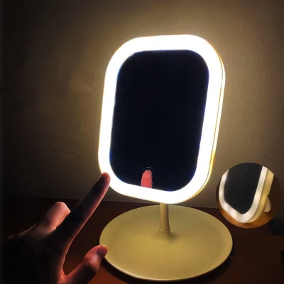 Iluminación de 3 colores diferentes con bandeja Carga USB Control táctil Rectángulo Cosmético LED Espejo de maquillaje